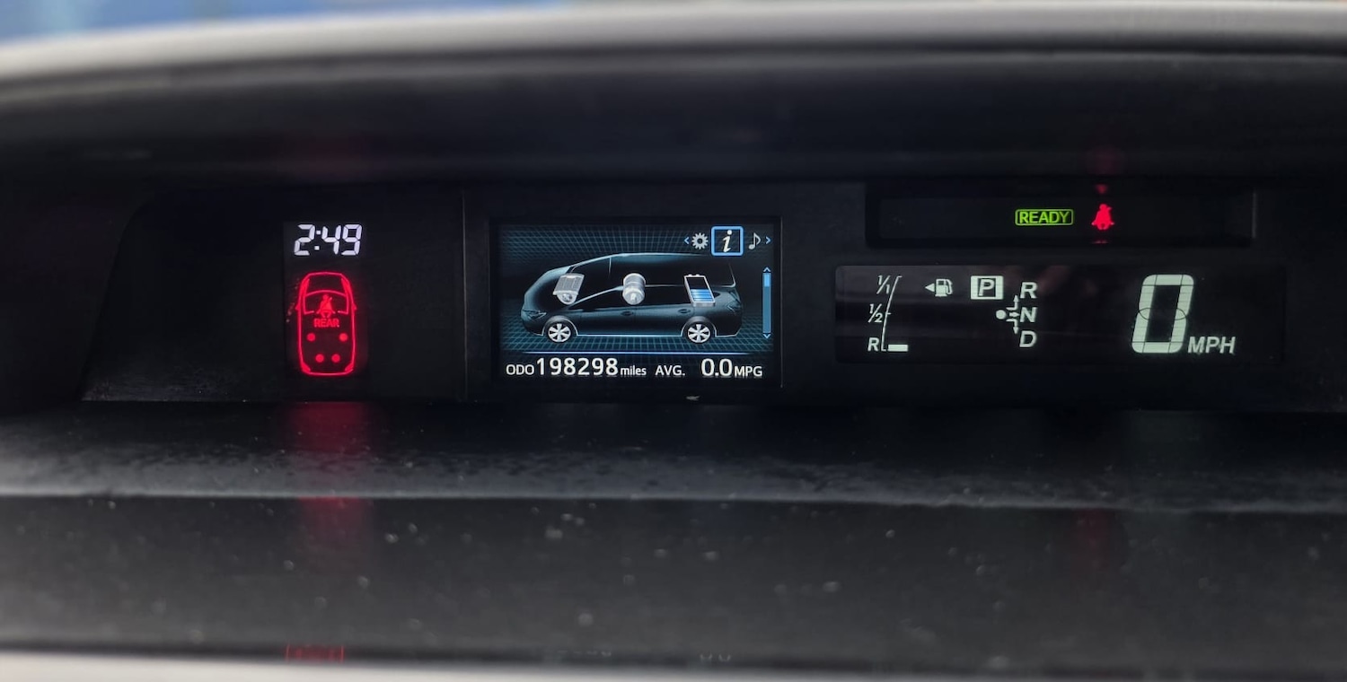 Used Toyota Prius+ 2016 for sale - 76293299: Photo 11