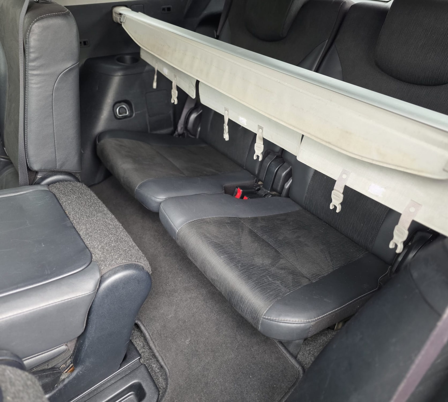 Used Toyota Prius+ 2016 for sale - 76293299: Photo 14