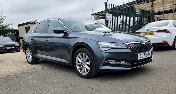Used Skoda Superb 2021 for sale - 76293318: Photo 3