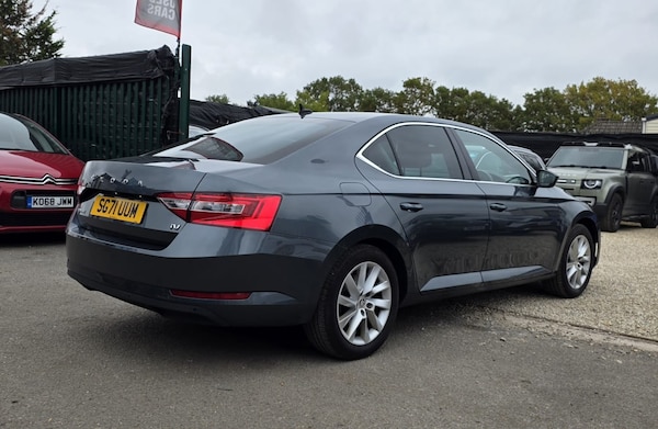 Used Skoda Superb 2021 for sale - 76293318: Photo 6