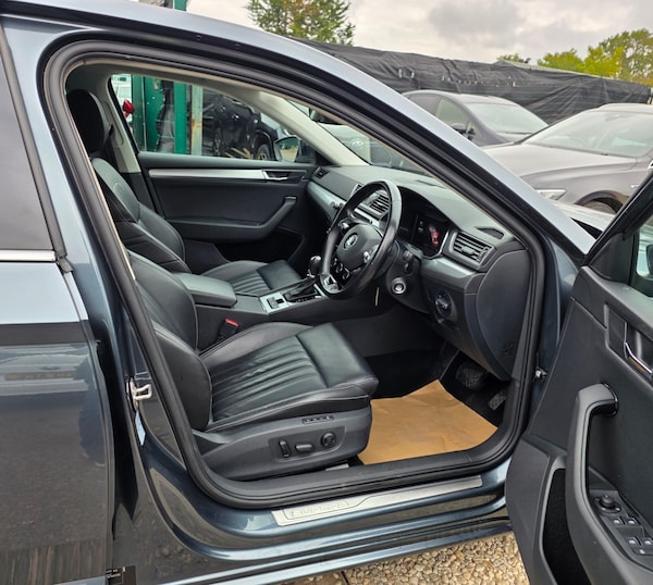 Used Skoda Superb 2021 for sale - 76293318: Photo 7