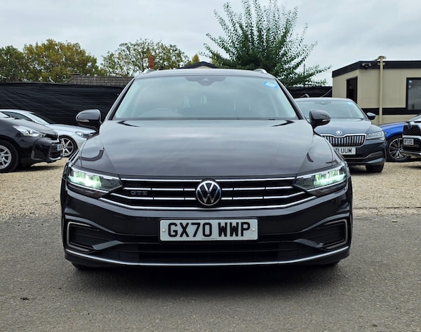 Used Volkswagen Passat 2020 for sale - 76293307: Photo 1