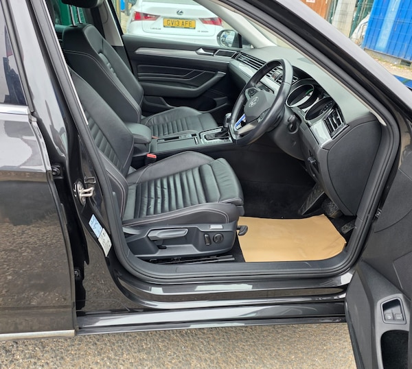 Used Volkswagen Passat 2020 for sale - 76293307: Photo 7