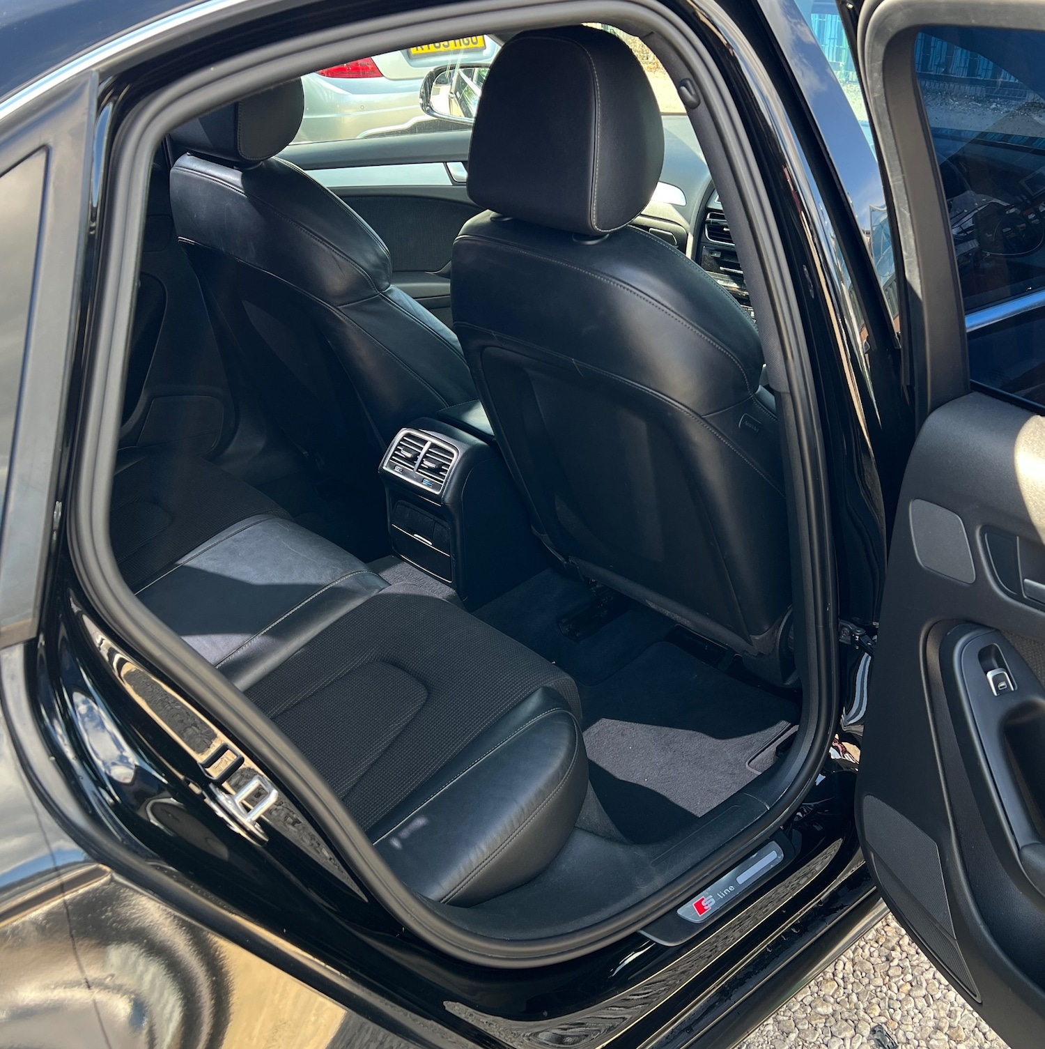 Used Audi A4 2014 for sale - 77006286: Photo 10