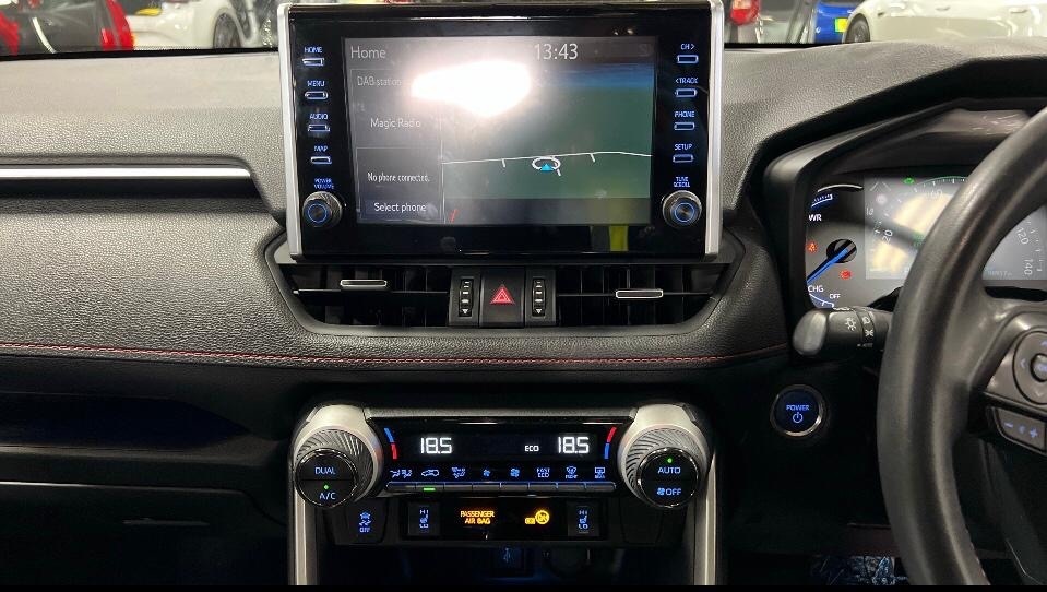 Used Toyota RAV4 2022 for sale - 77008510: Photo 9