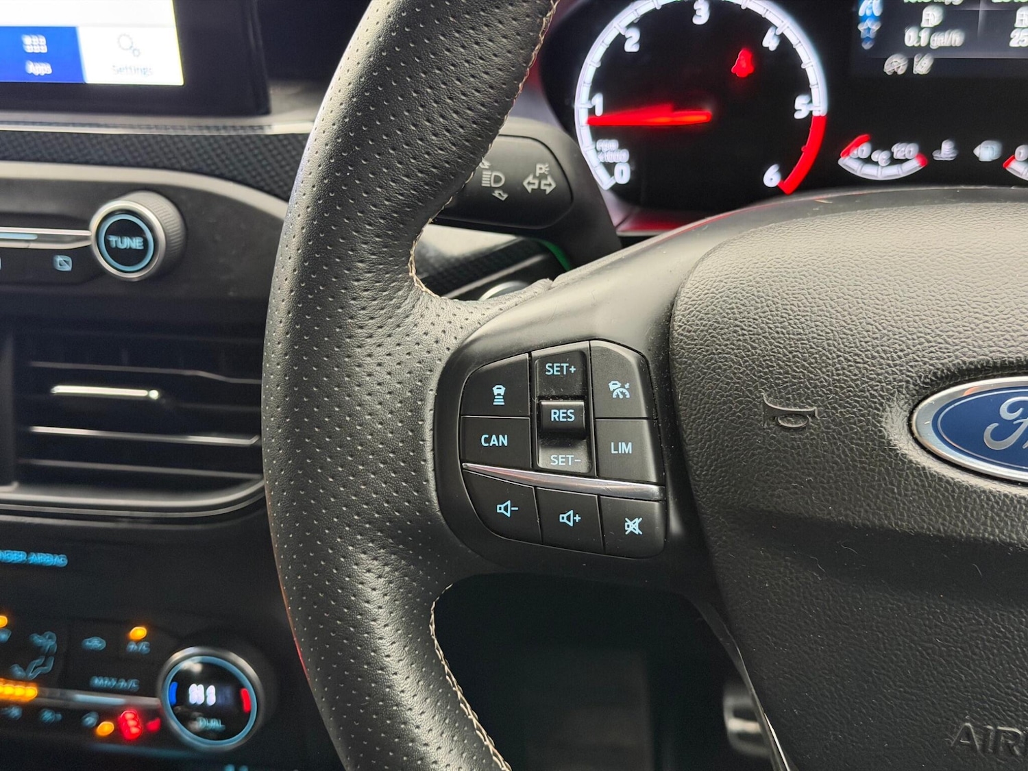 Used Ford Focus 2019 for sale - 77306256: Photo 16