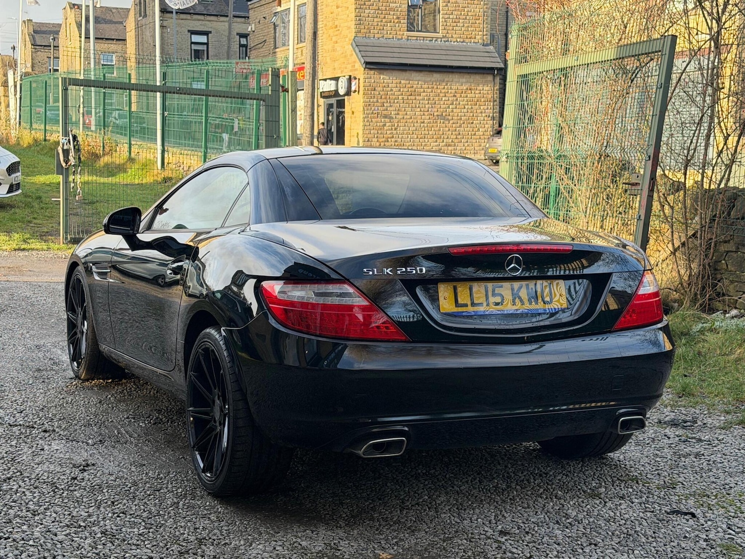 Used Mercedes-Benz SLK 2015 for sale - 76936672: Photo 12