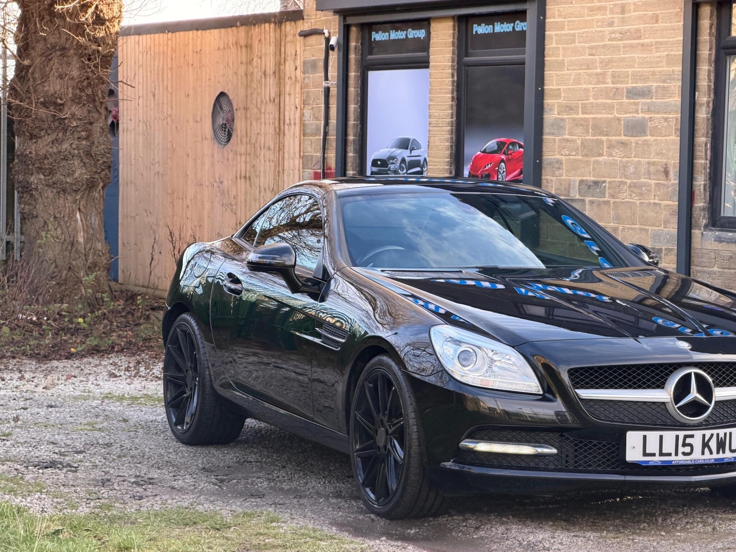 Used Mercedes-Benz SLK 2015 for sale - 76936672: Photo 15