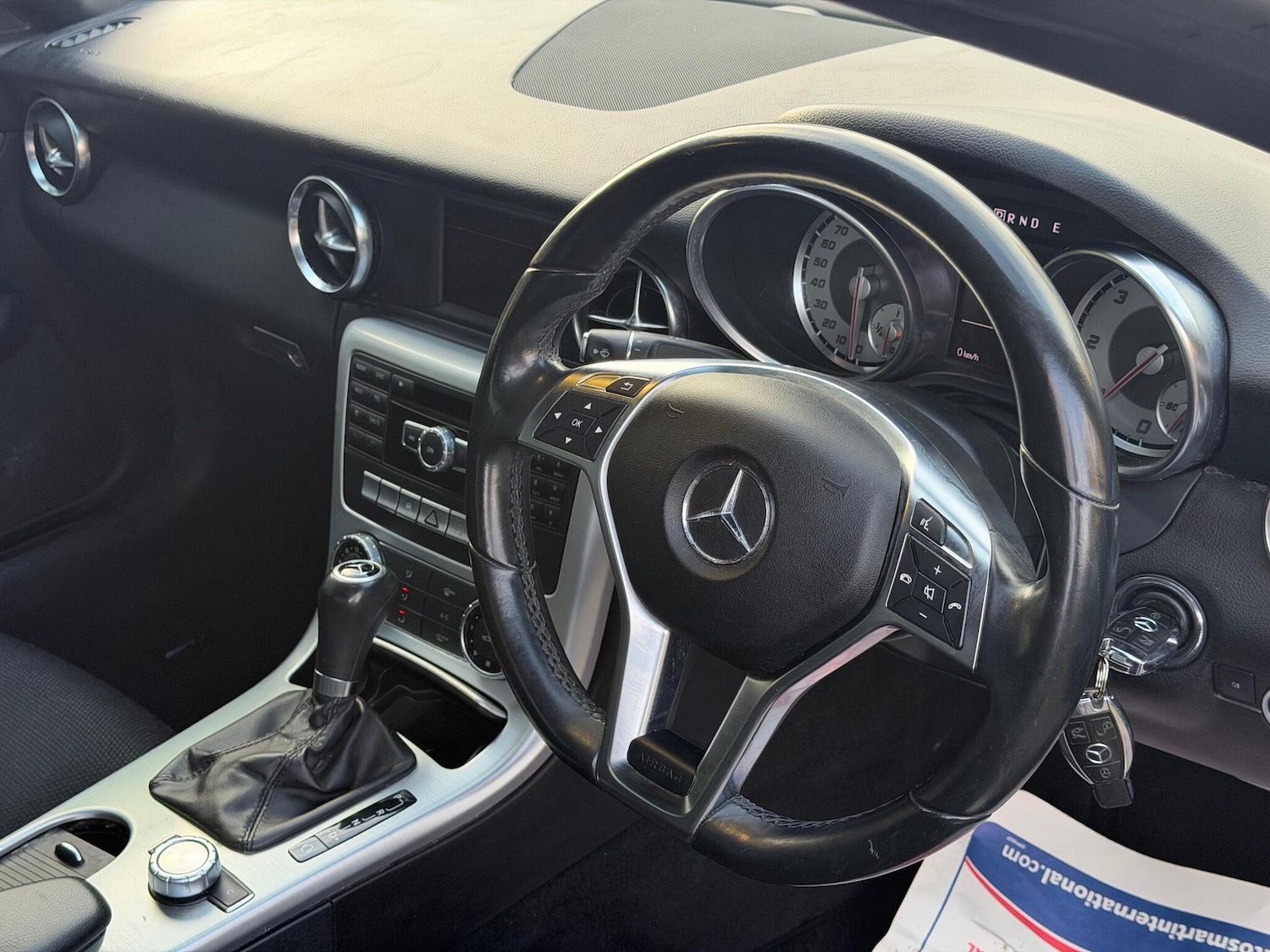 Used Mercedes-Benz SLK 2015 for sale - 76936672: Photo 20