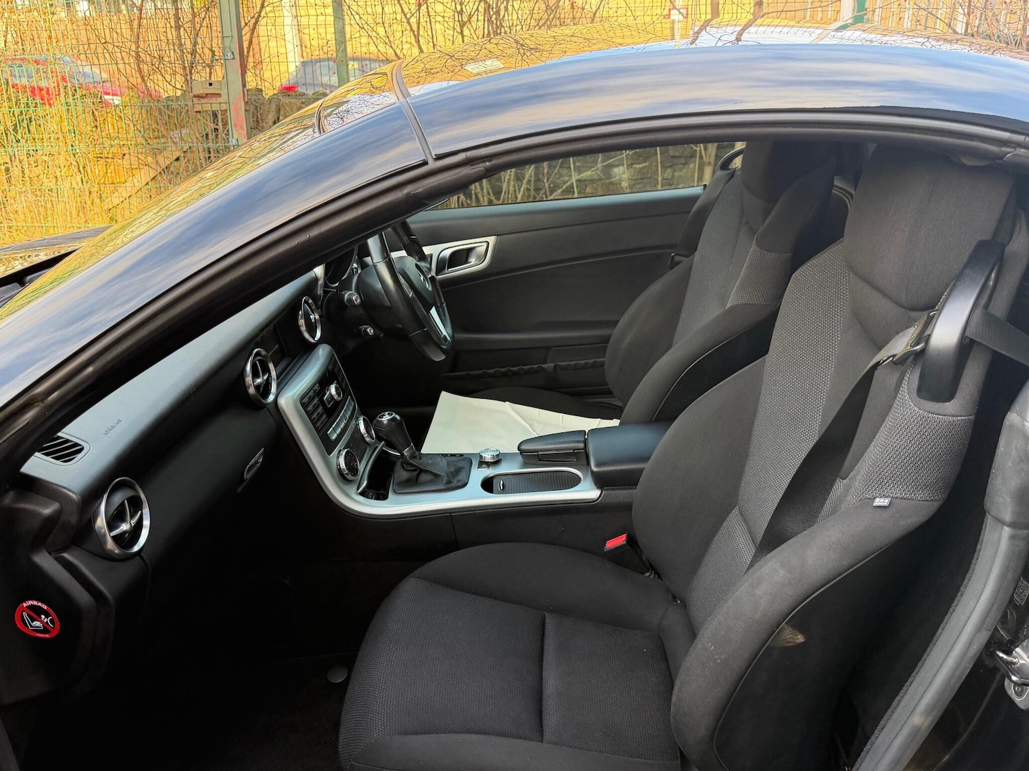 Used Mercedes-Benz SLK 2015 for sale - 76936672: Photo 25