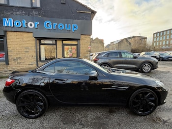 Used Mercedes-Benz SLK 2015 for sale - 76936672: Photo