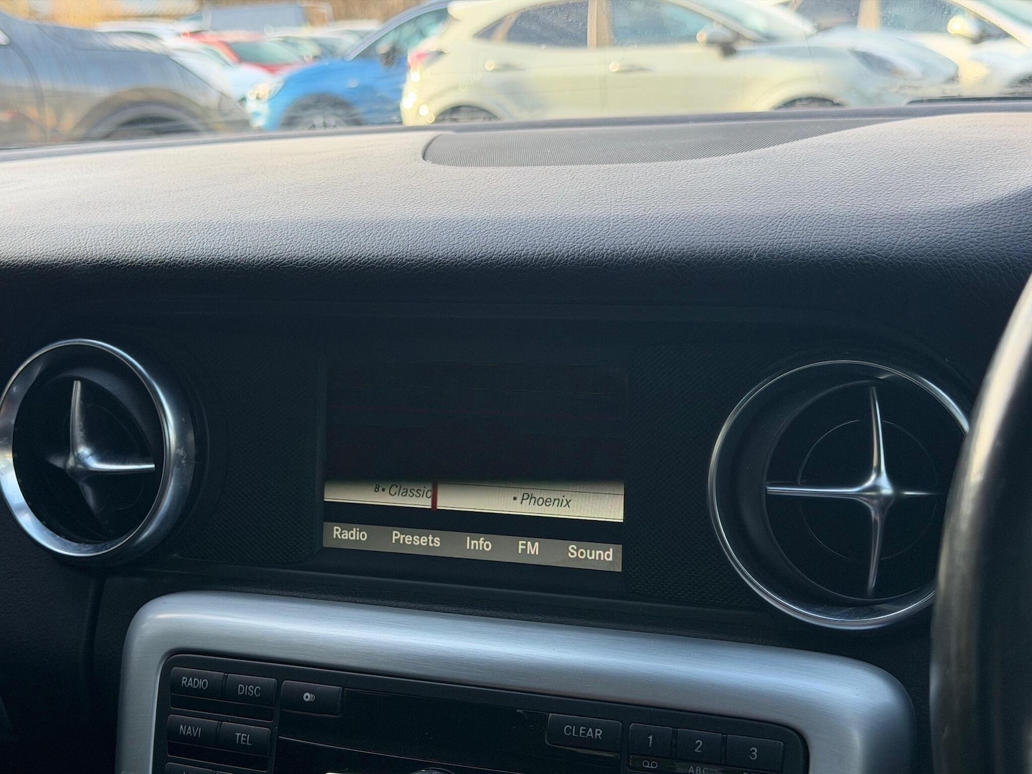 Used Mercedes-Benz SLK 2015 for sale - 76936672: Photo 33