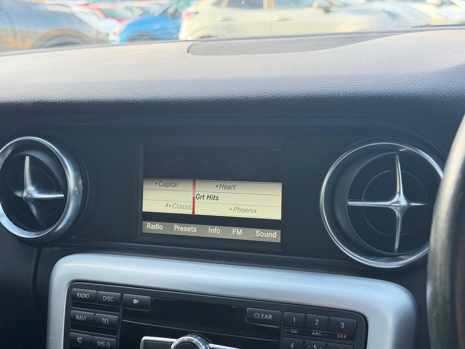 Used Mercedes-Benz SLK 2015 for sale - 76936672: Photo 34