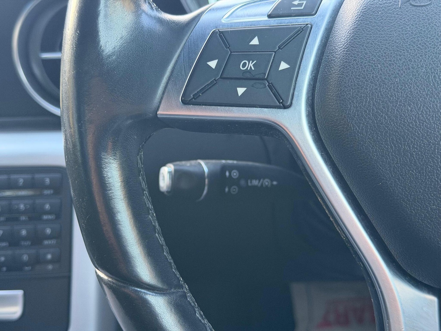 Used Mercedes-Benz SLK 2015 for sale - 76936672: Photo 37