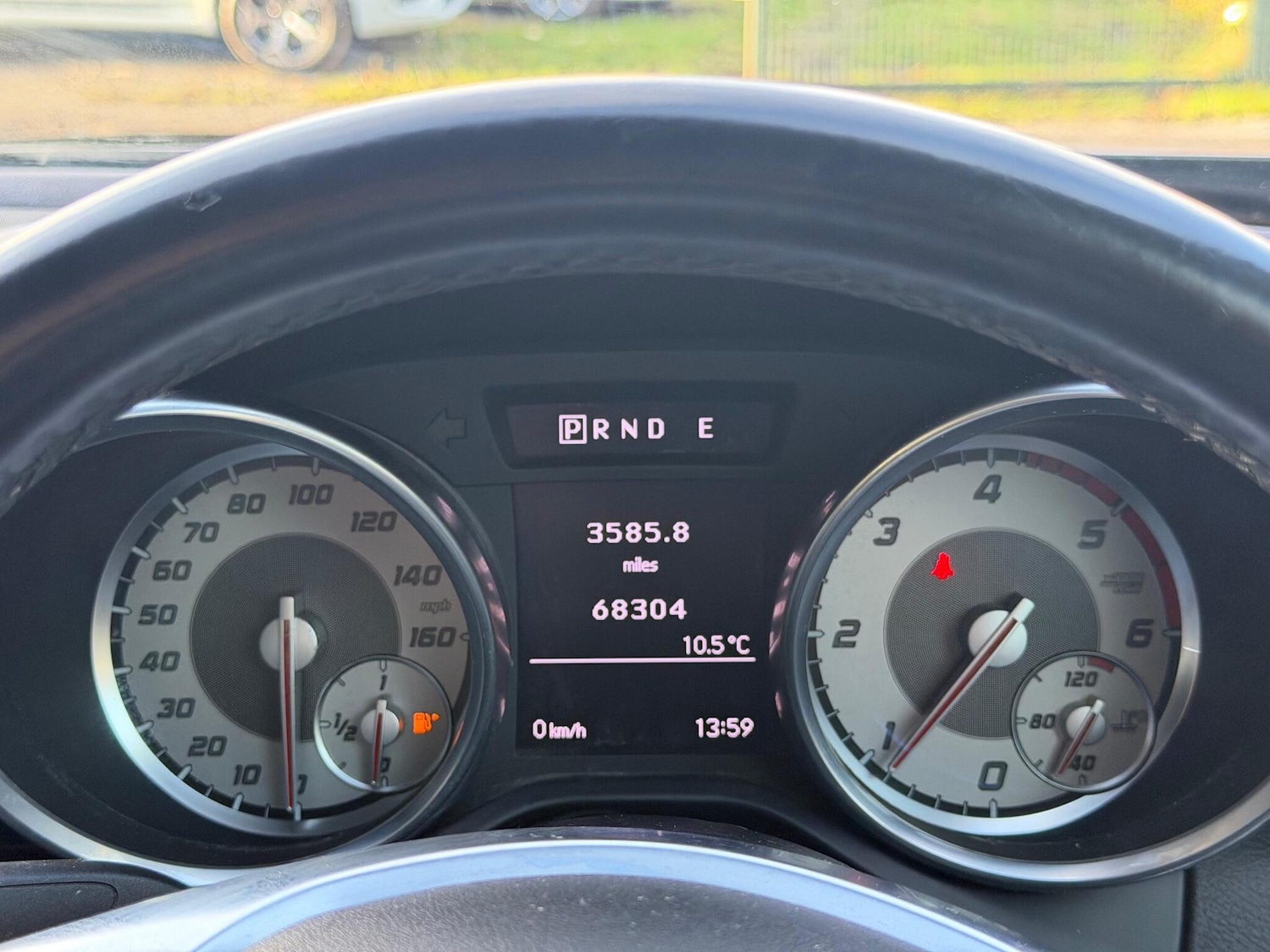 Used Mercedes-Benz SLK 2015 for sale - 76936672: Photo 39