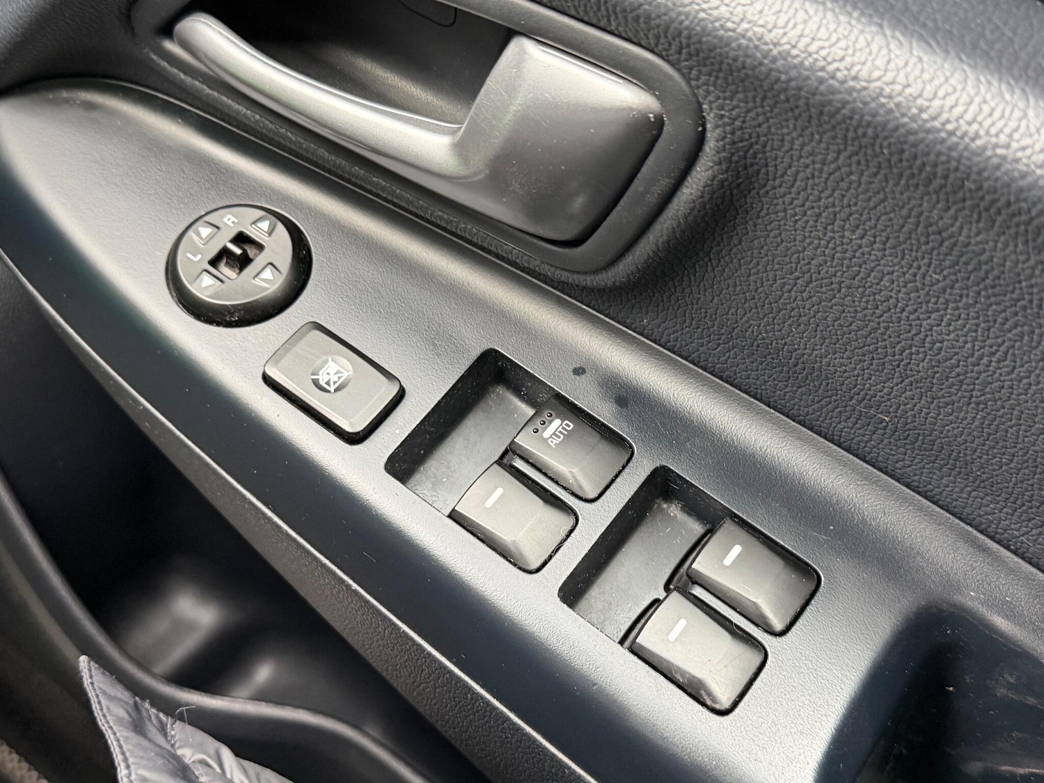 Used Kia Rio 2015 for sale - 76597140: Photo 24