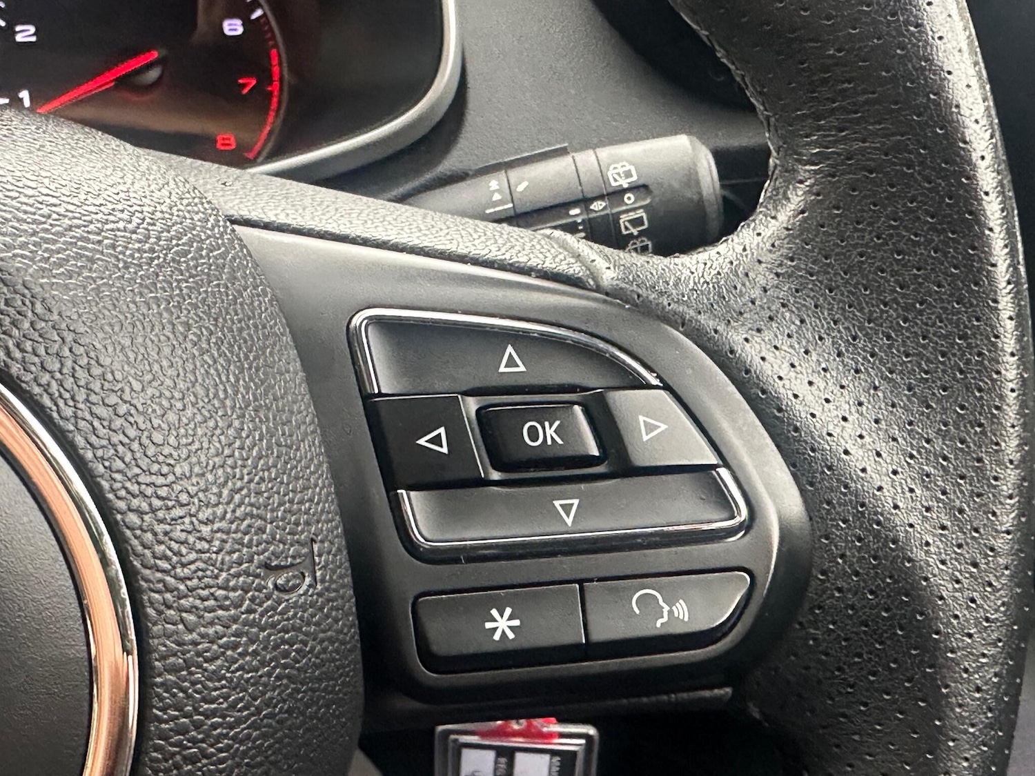 Used MG MG ZS 2019 for sale - 77016001: Photo 11