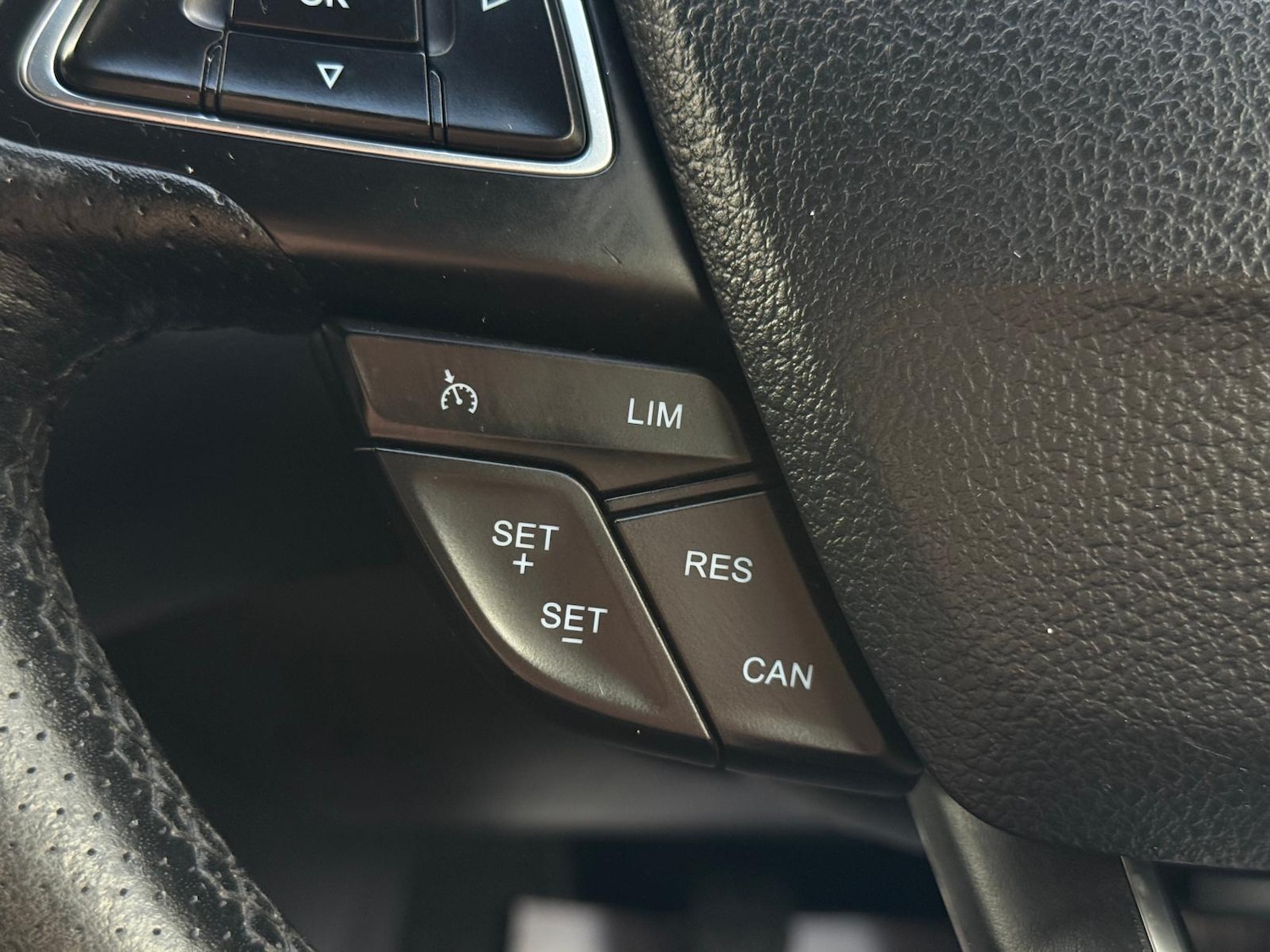 Used Ford Focus for sale - 76994887: Photo 27