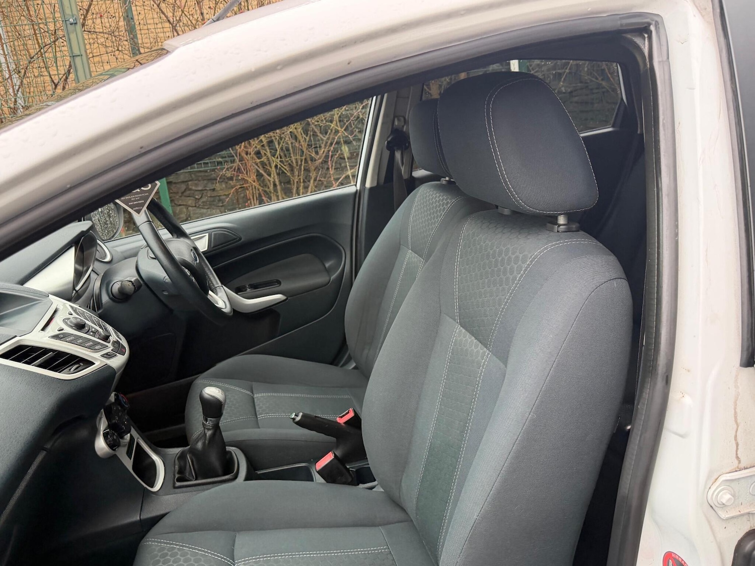 Used Ford Fiesta 2012 for sale - 77440564: Photo 22