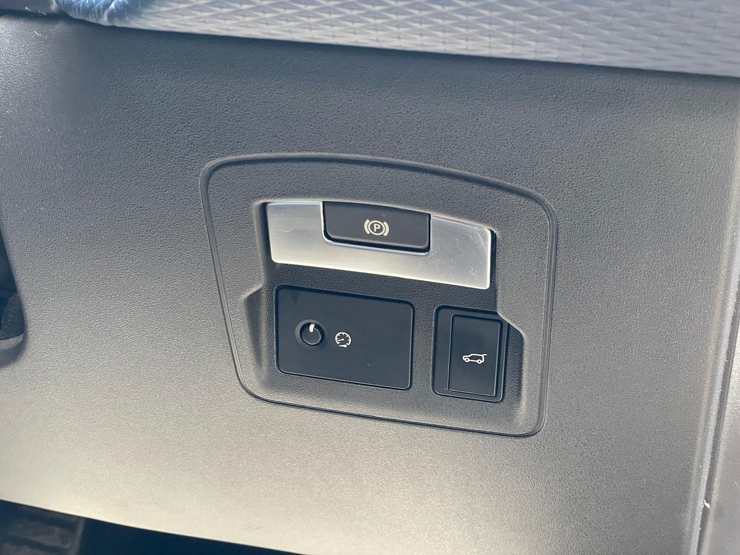 Used Land Rover Range Rover Velar 2018 for sale - 76865542: Photo 22