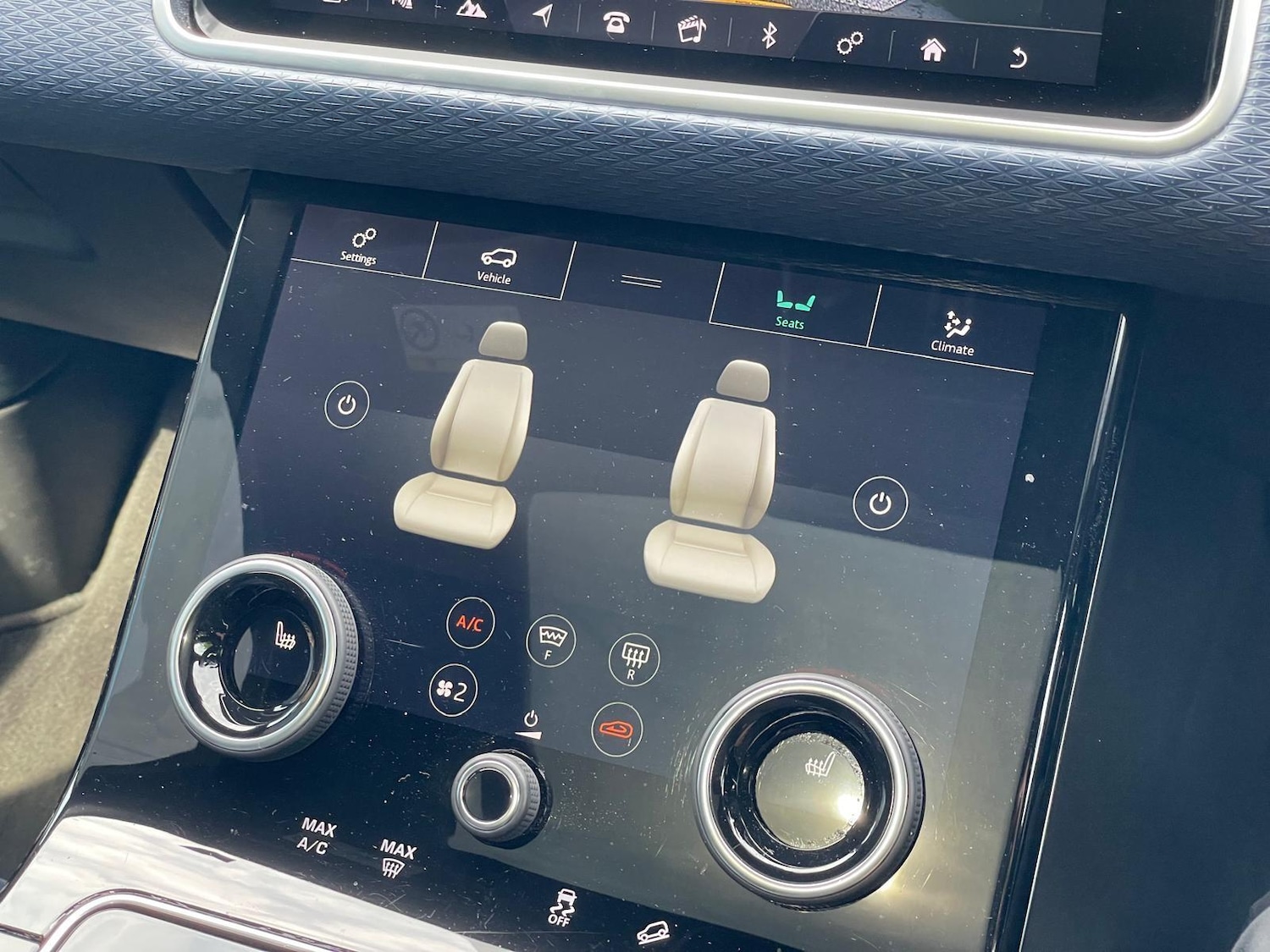 Used Land Rover Range Rover Velar 2018 for sale - 76865542: Photo 37