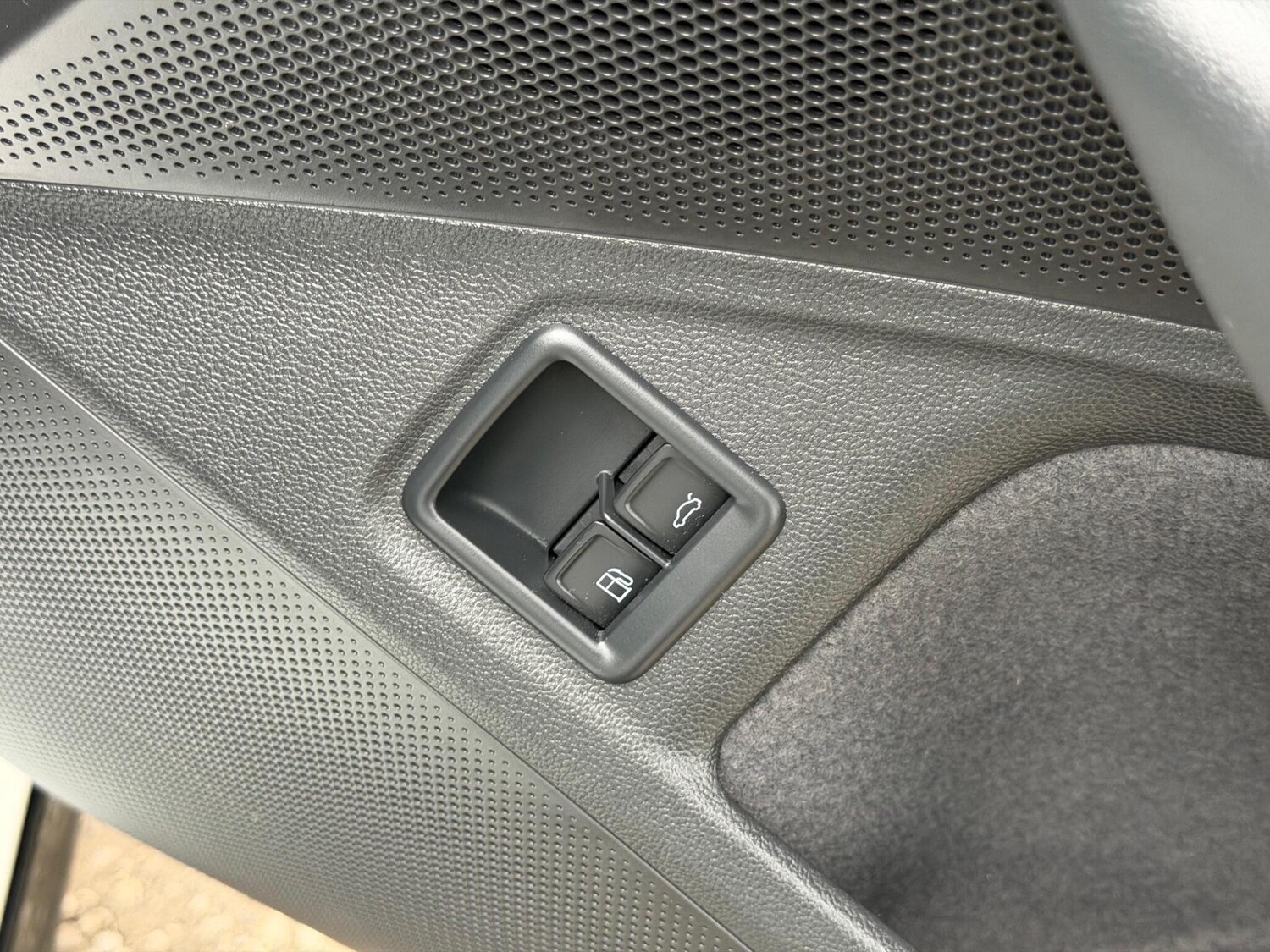 Used Volkswagen Passat 2025 for sale - 78116526: Photo 11