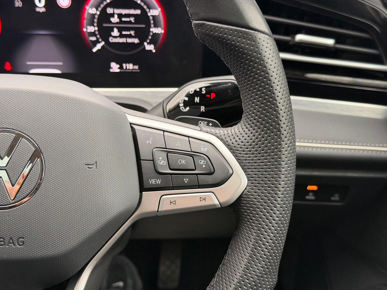 Used Volkswagen Passat 2025 for sale - 78116526: Photo 16