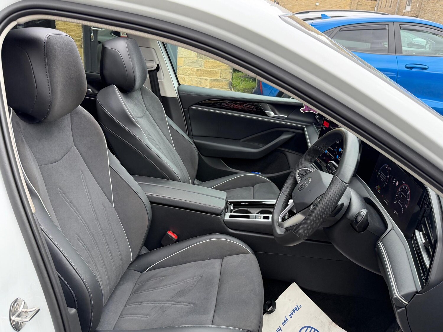 Used Volkswagen Passat 2025 for sale - 78116526: Photo 9