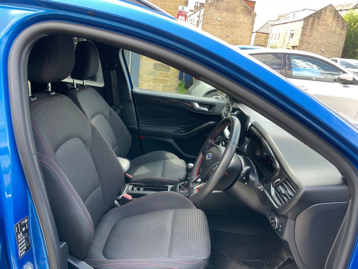 Used Ford Focus 2023 for sale - 76527641: Photo 15