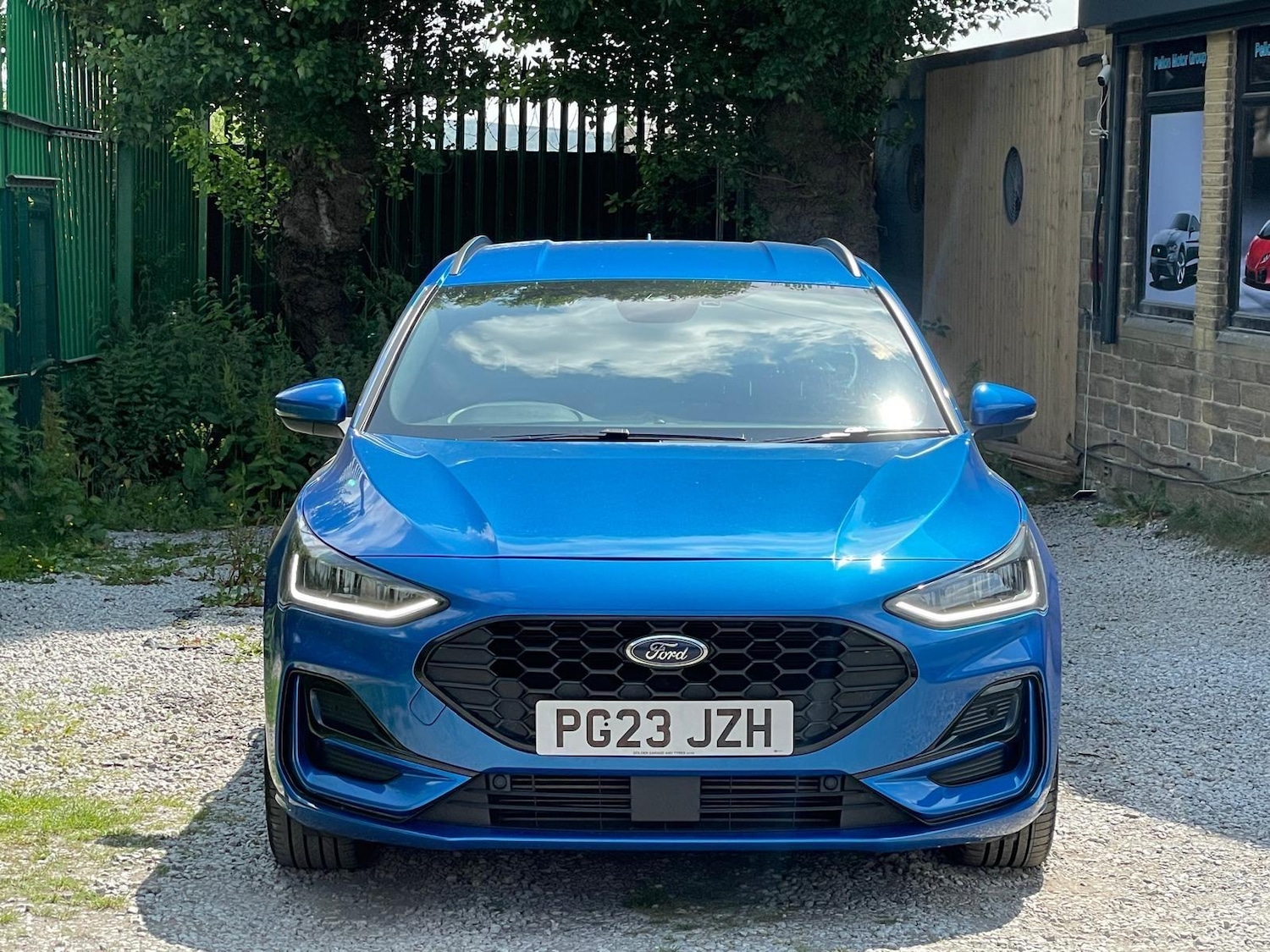 Used Ford Focus 2023 for sale - 76527641: Photo 2