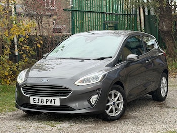 Used Ford Fiesta 2018 for sale - 76498798: Photo