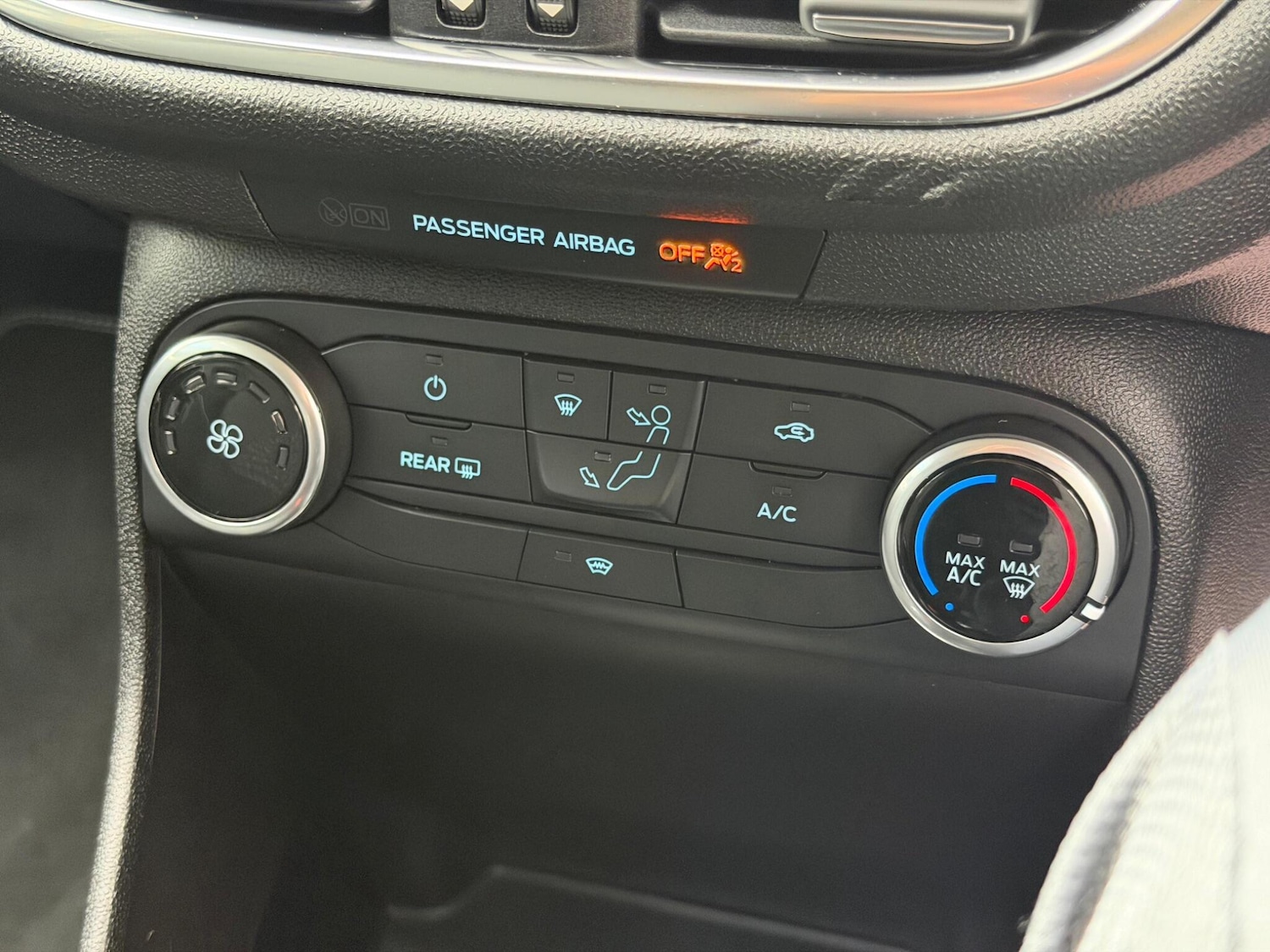 Used Ford Fiesta 2018 for sale - 76498798: Photo 26