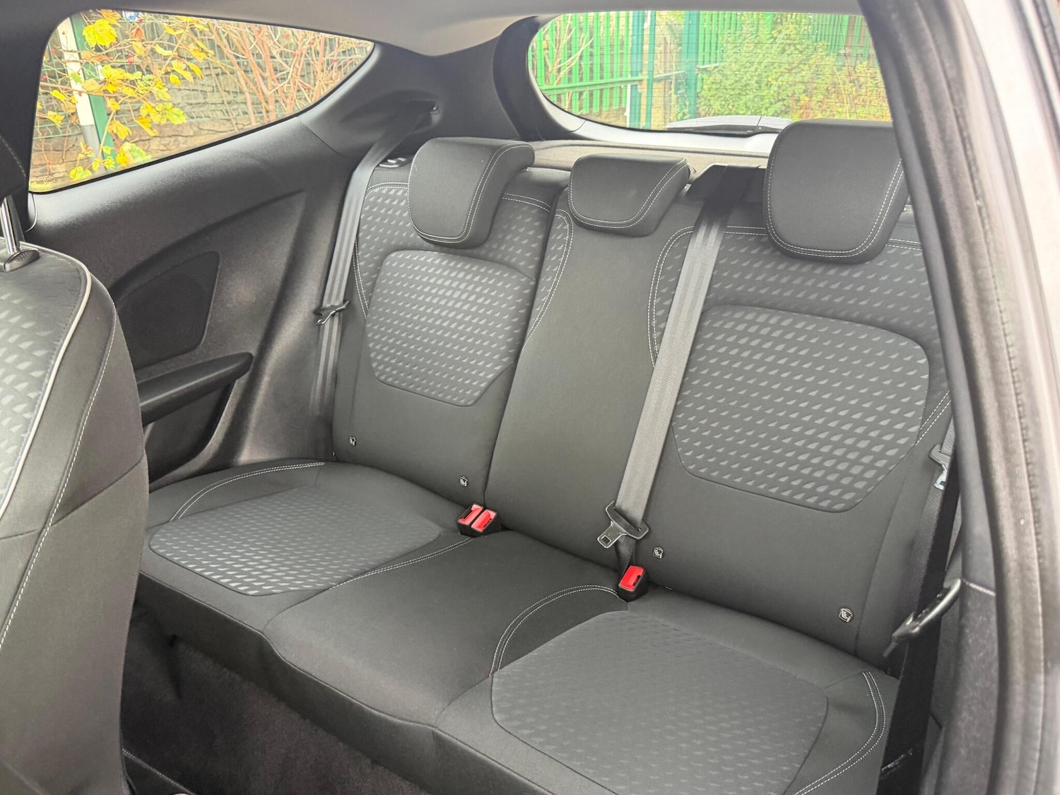 Used Ford Fiesta 2018 for sale - 76498798: Photo 31