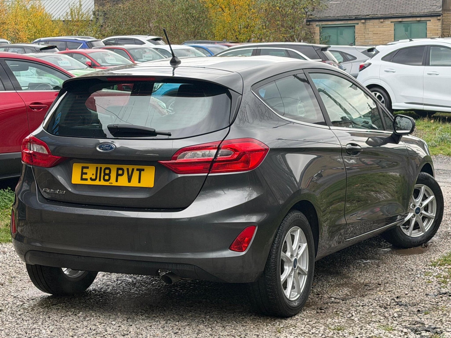 Used Ford Fiesta 2018 for sale - 76498798: Photo 5