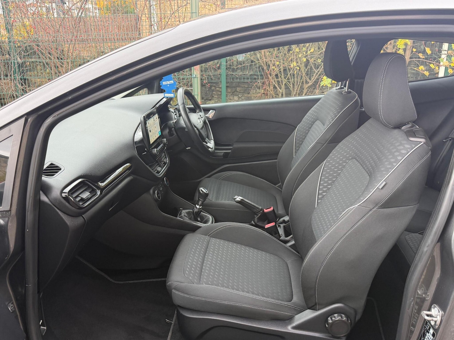 Used Ford Fiesta 2018 for sale - 76498798: Photo 9