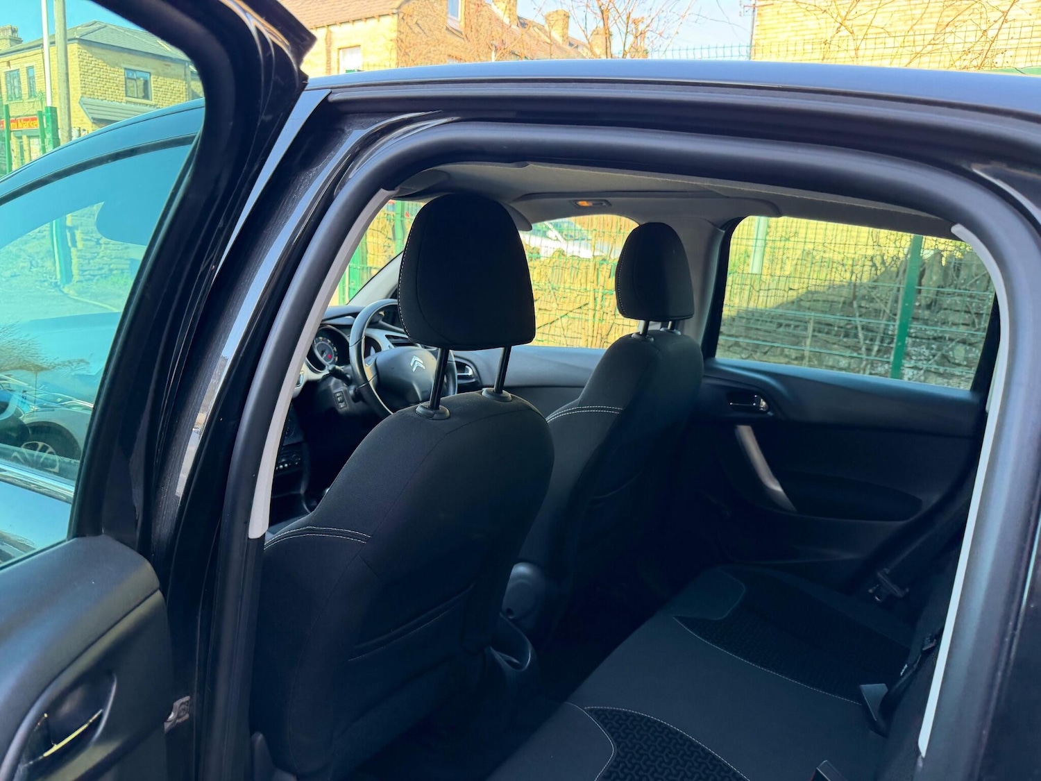 Used Citroen C3 2011 for sale - 77737168: Photo 11