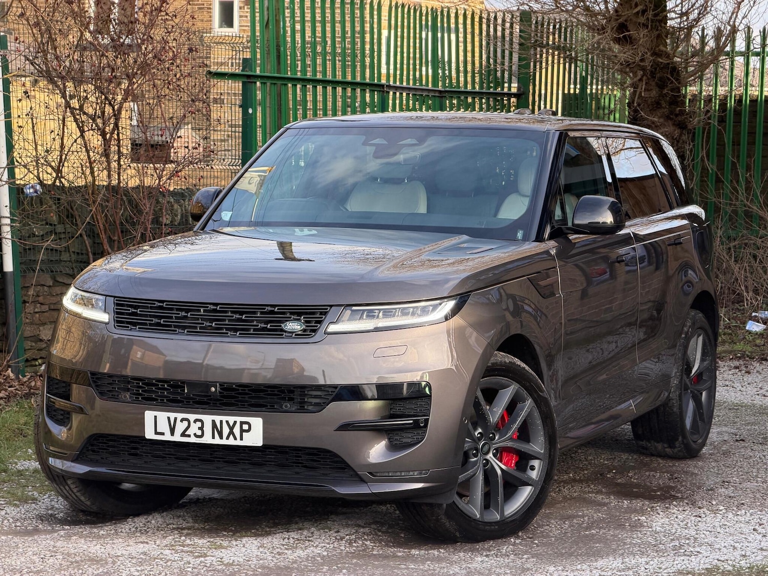 Used Land Rover Range Rover Sport 2023 for sale - 77267989: Photo 2