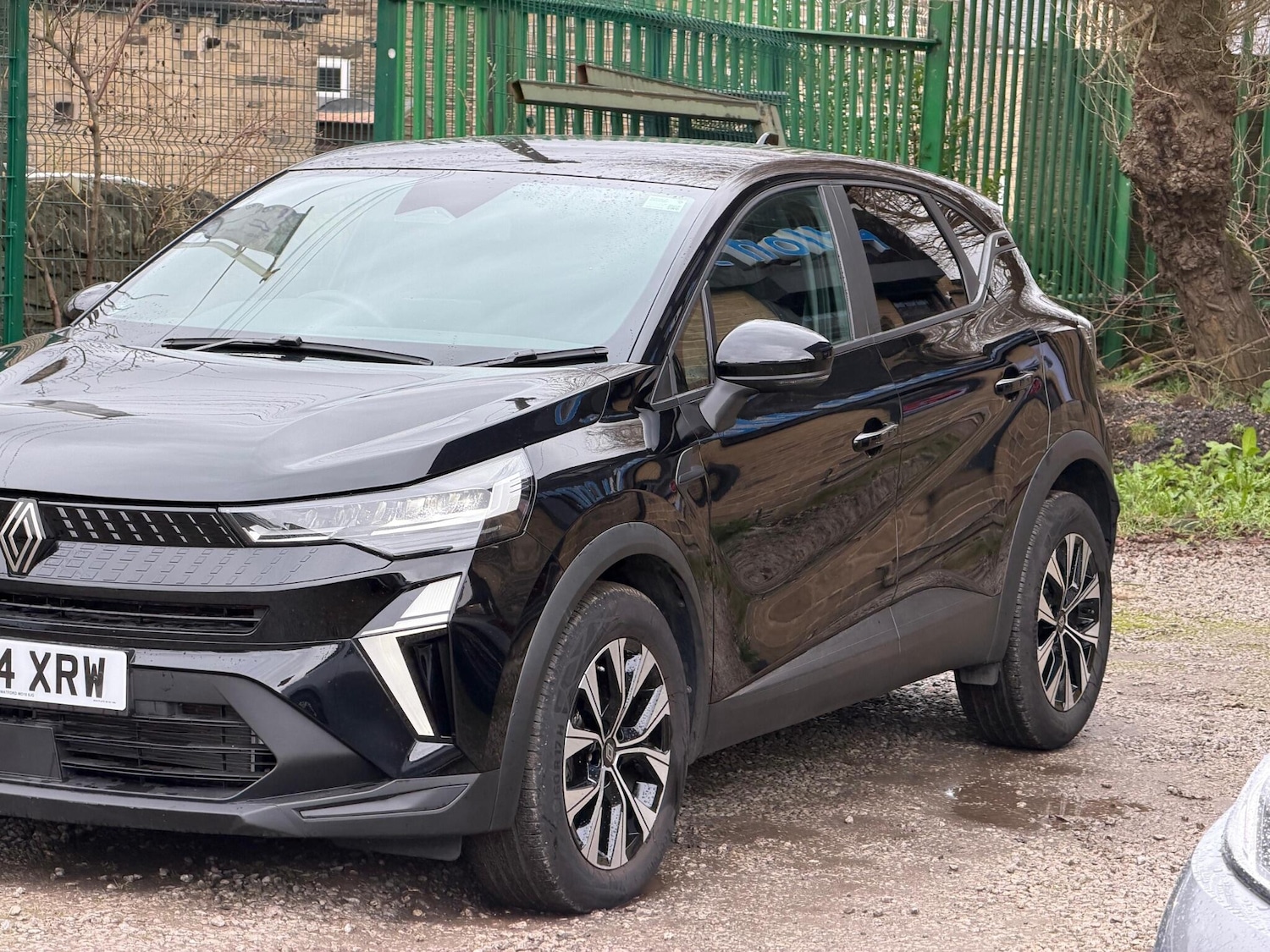 Used Renault Captur 2024 for sale - 78006532: Photo 16