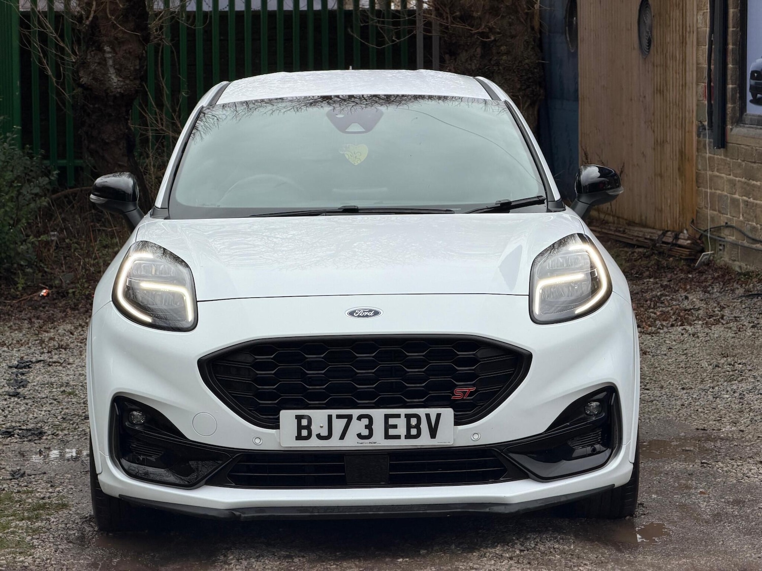 Used Ford Puma for sale - 77120330: Photo 2