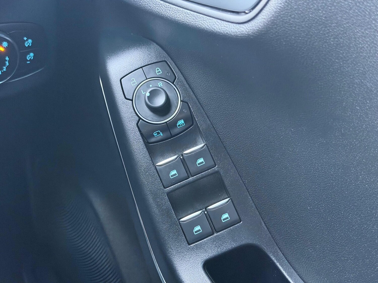 Used Ford Puma 2024 for sale - 78058744: Photo 35