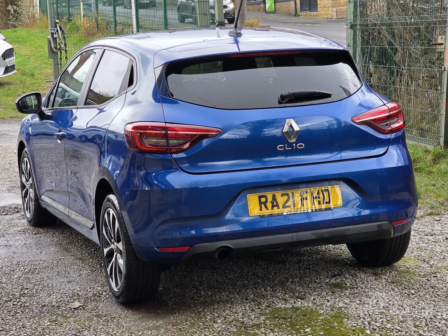 Used Renault Clio 2021 for sale - 76942558: Photo 15