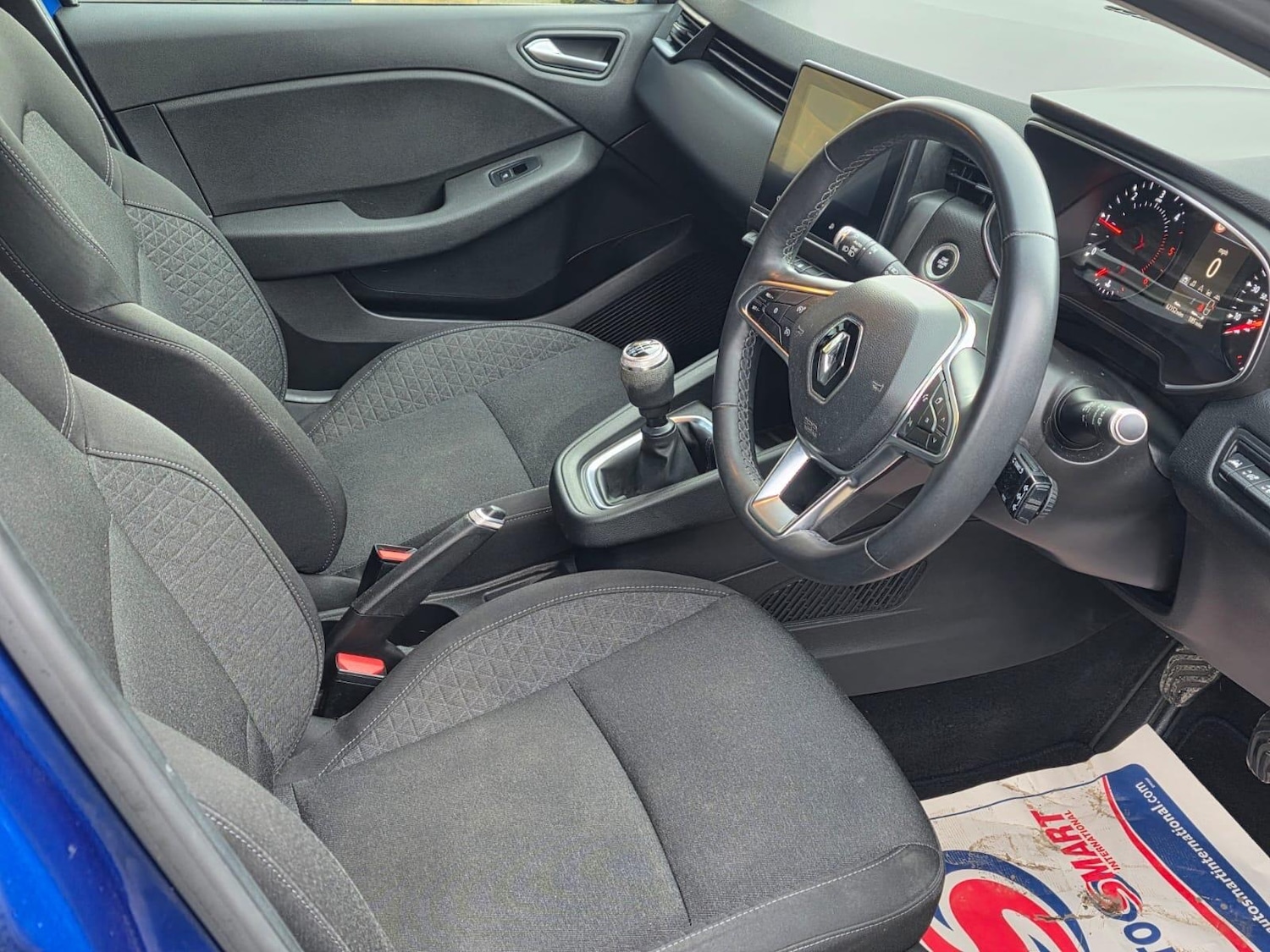 Used Renault Clio 2021 for sale - 76942558: Photo 24