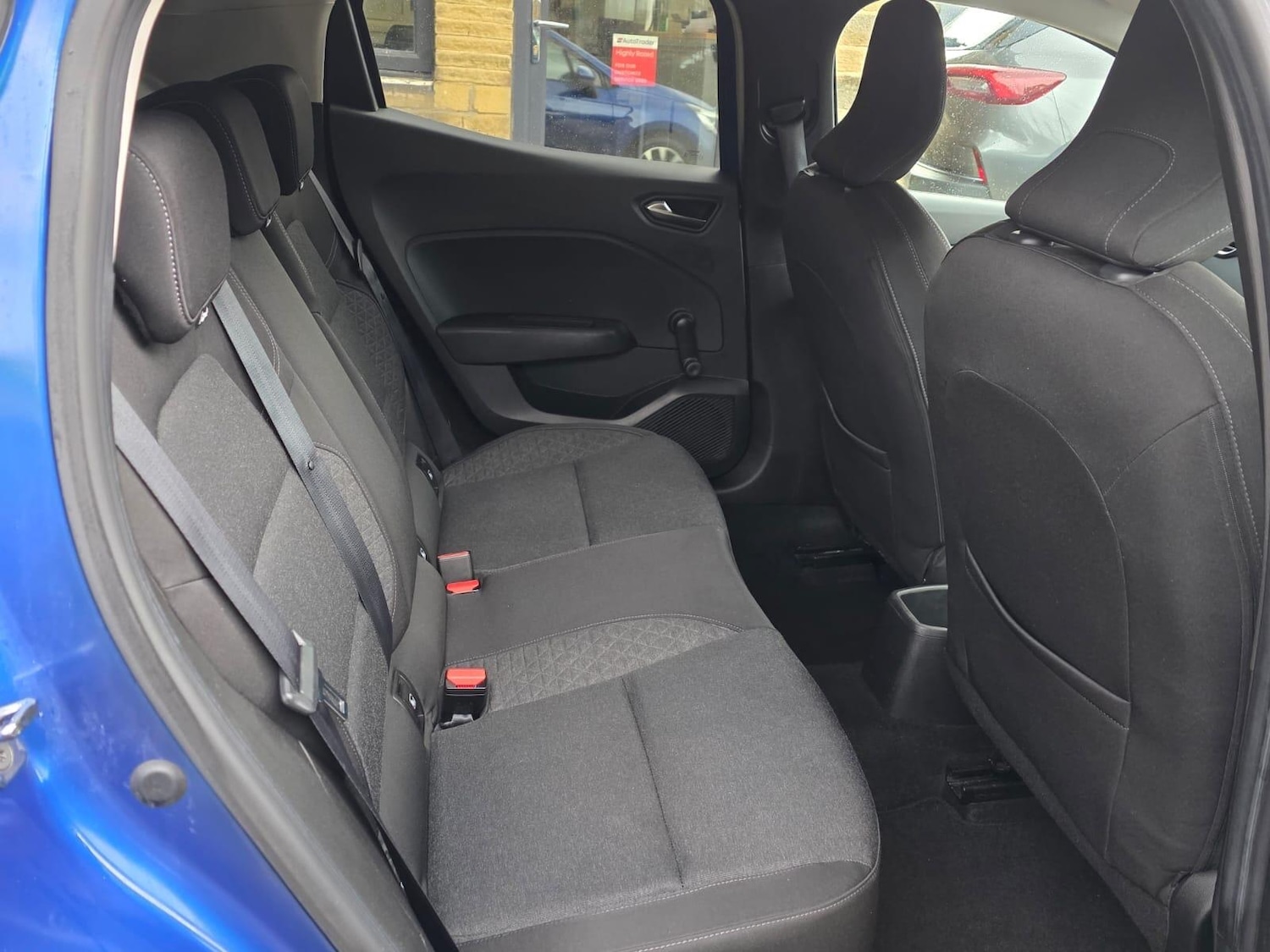 Used Renault Clio 2021 for sale - 76942558: Photo 27