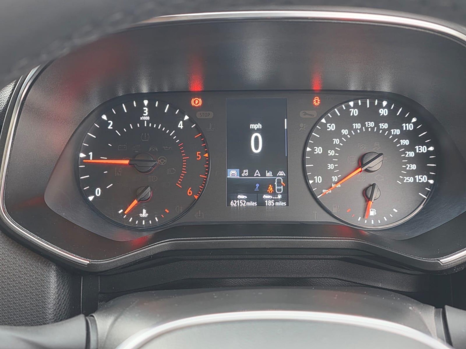 Used Renault Clio 2021 for sale - 76942558: Photo 32