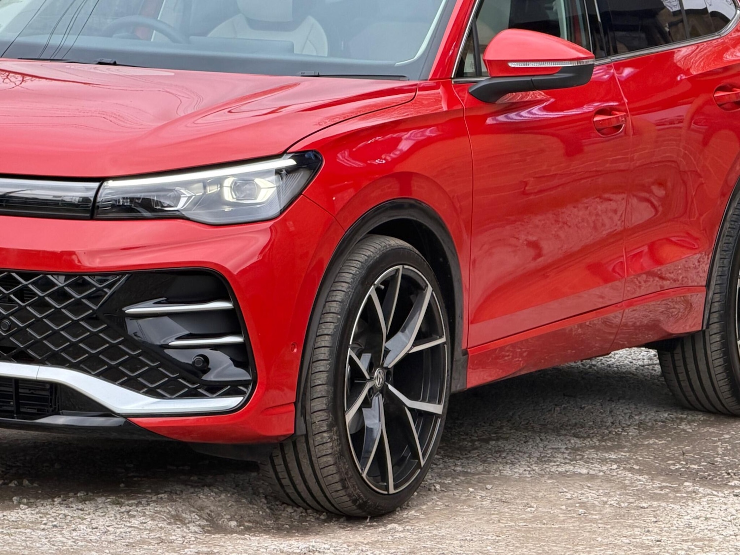 Used Volkswagen Tiguan for sale - 77823994: Photo 12