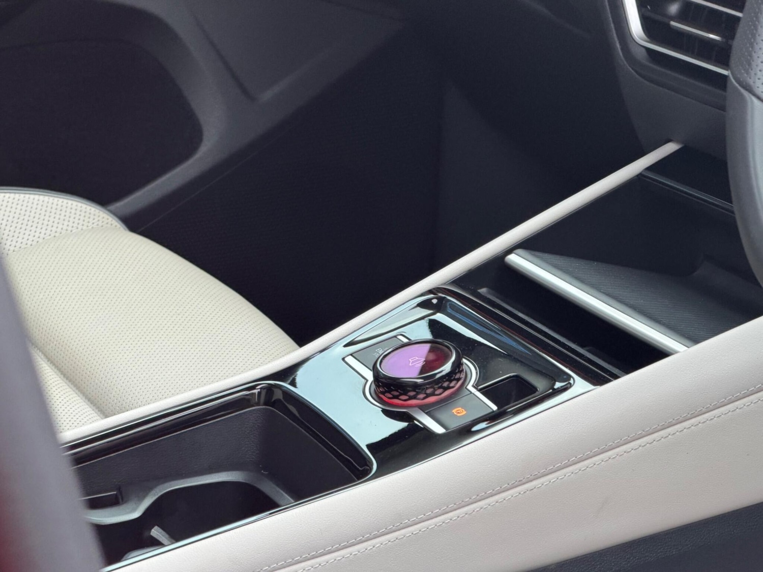 Used Volkswagen Tiguan for sale - 77823994: Photo 30