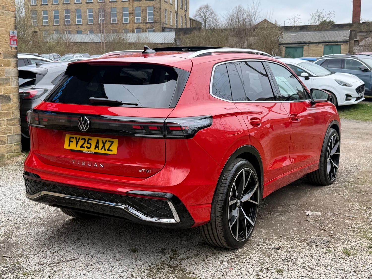 Used Volkswagen Tiguan for sale - 77823994: Photo 8