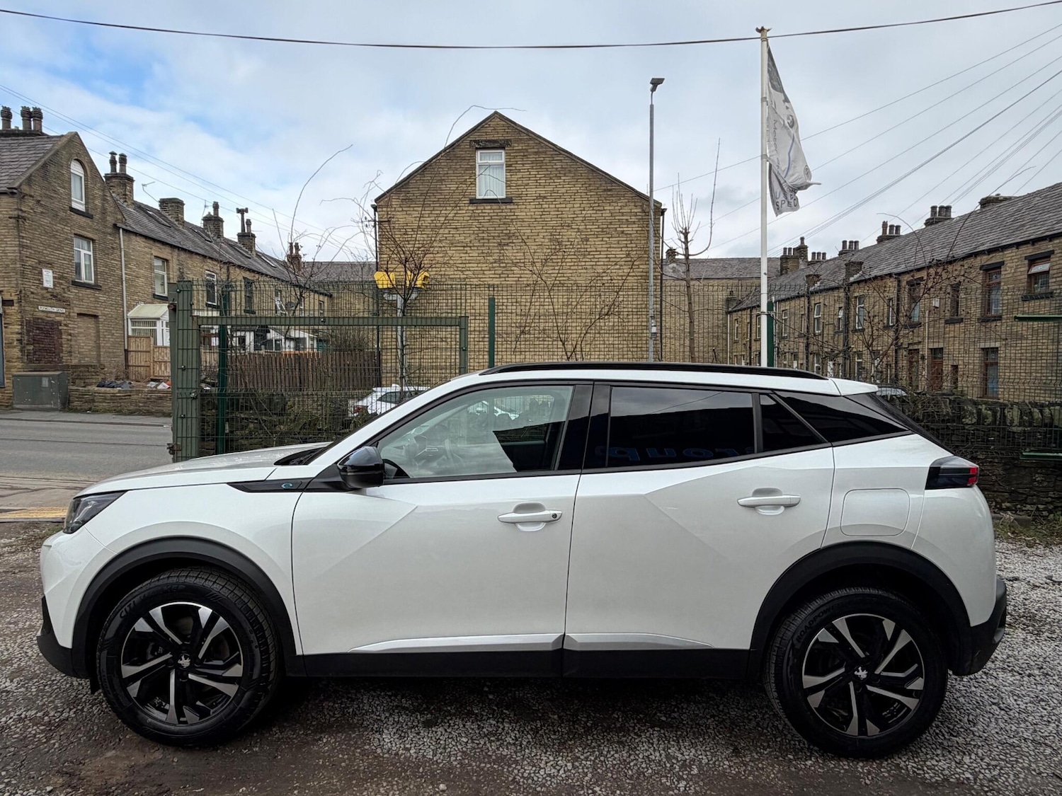 Used Peugeot 2008 2022 for sale - 77670403: Photo 8