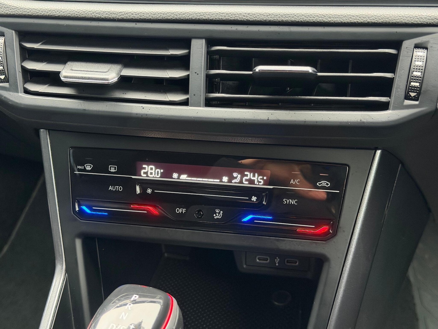 Used Volkswagen Polo 2023 for sale - 77191673: Photo 44