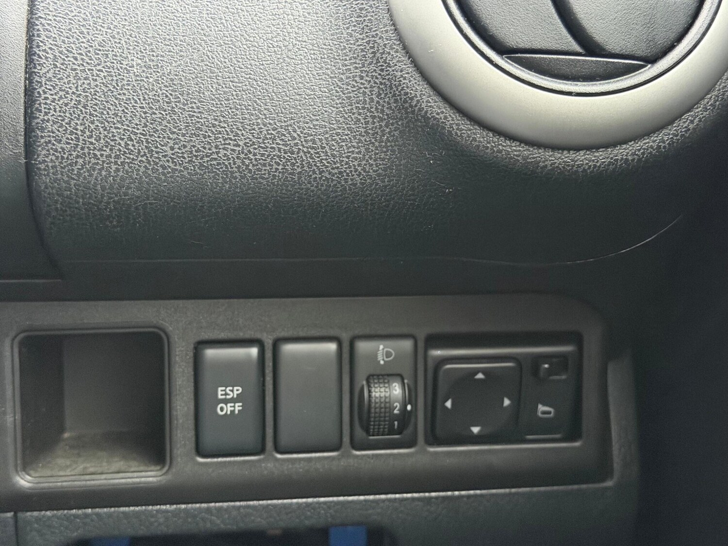 Used Nissan Note 2011 for sale - 77425410: Photo 15